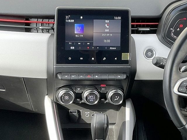 RENAULT LUTECIA 2022 Image 31