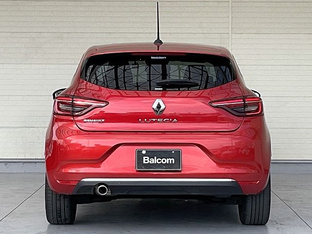 RENAULT LUTECIA 2022 Image 31