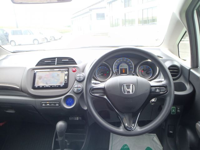 HONDA FIT SHUTTLE HYBRID 2012 Image 31