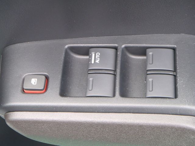 HONDA FIT SHUTTLE HYBRID 2012 Image 31