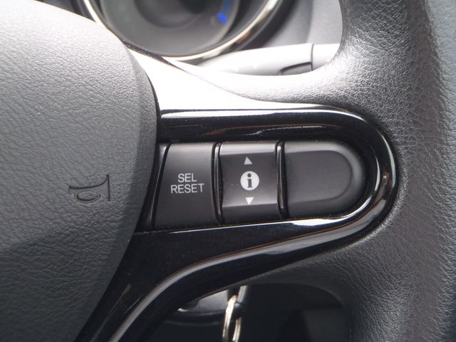 HONDA FIT SHUTTLE HYBRID 2012 Image 31