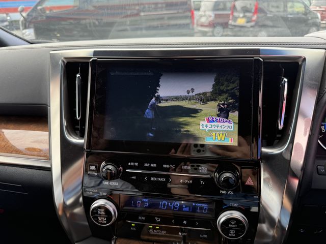 TOYOTA VELLFIRE  HYBRID 4WD 2017 Image 31