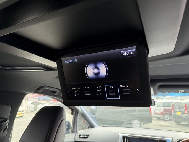 TOYOTA VELLFIRE  HYBRID 4WD 2017 Image 31