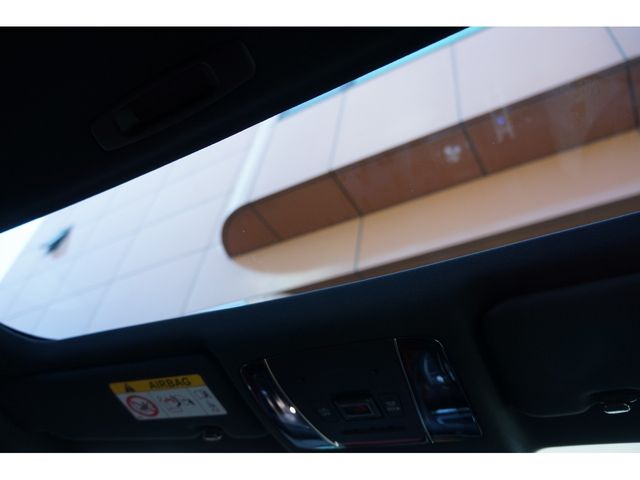 TOYOTA LEXUS LC500 2022 Image 31