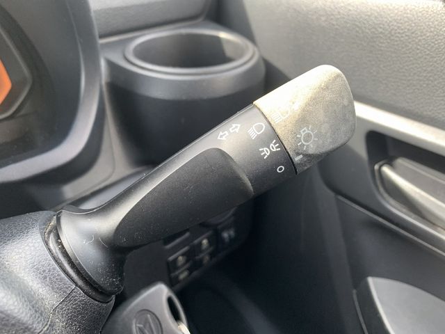 DAIHATSU MIRA E:S 2017 Image 31