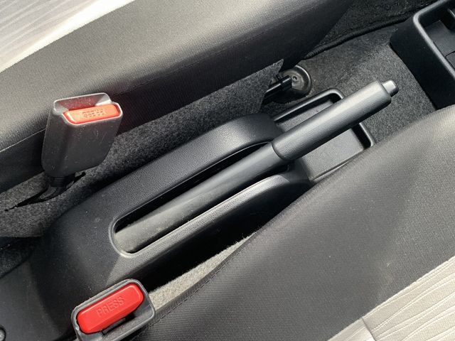 DAIHATSU MIRA E:S 2017 Image 31