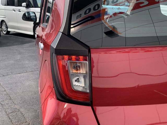 DAIHATSU MIRA E:S 2017 Image 31