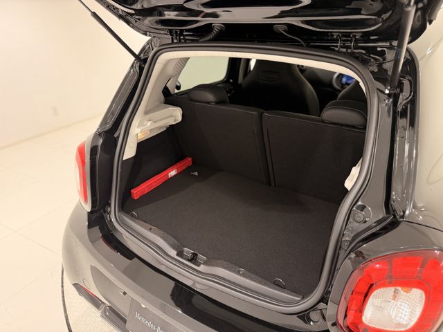 MCC SMART FORFOUR 2018 Image 31