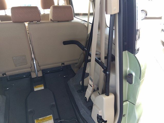 TOYOTA SIENTA 2012 Image 31