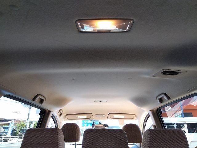 TOYOTA SIENTA 2012 Image 31