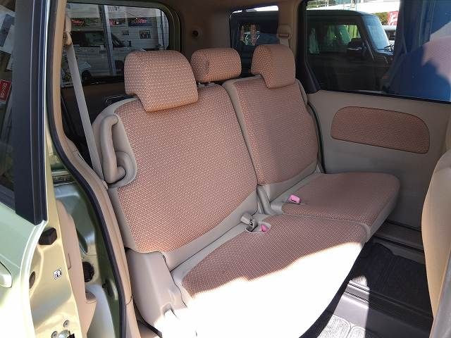 TOYOTA SIENTA 2012 Image 31