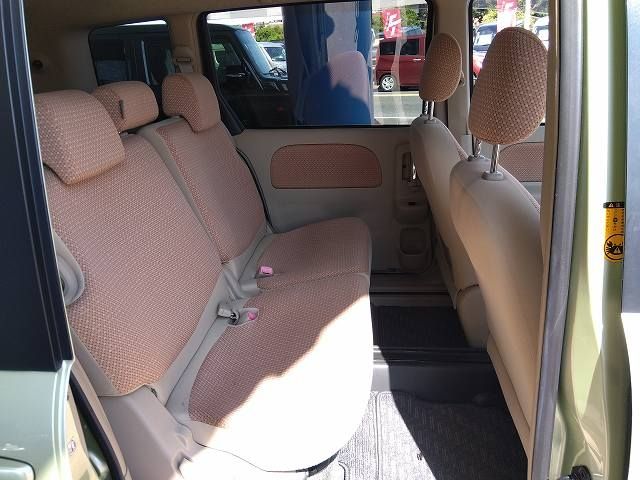 TOYOTA SIENTA 2012 Image 31