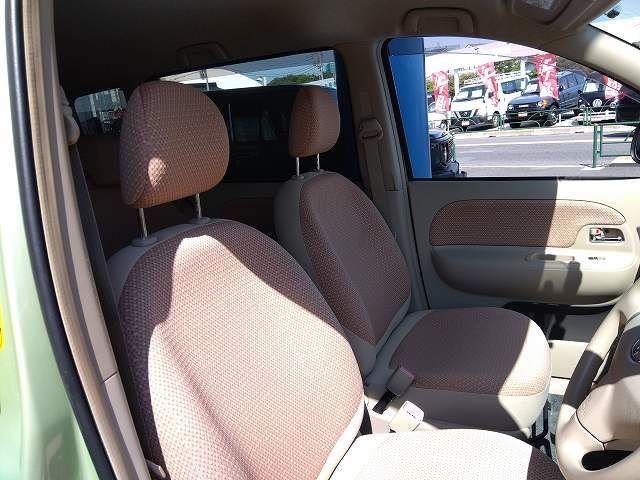 TOYOTA SIENTA 2012 Image 31