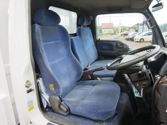 NISSAN DIESEL CONDOR 2001 Image 31