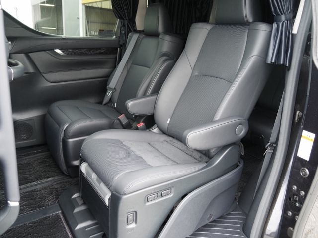 TOYOTA VELLFIRE  HYBRID 4WD 2020 Image 31