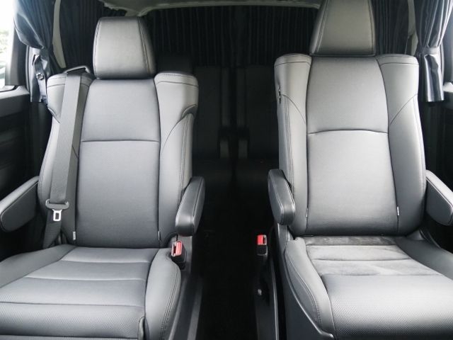 TOYOTA VELLFIRE  HYBRID 4WD 2020 Image 31