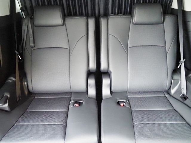 TOYOTA VELLFIRE  HYBRID 4WD 2020 Image 31