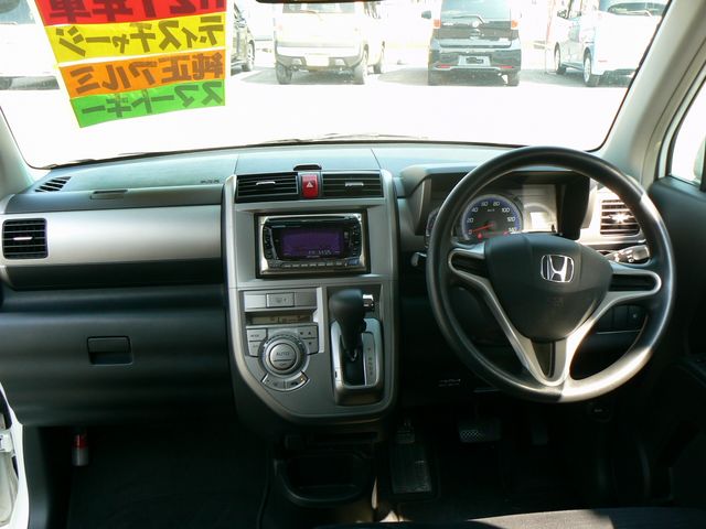 HONDA ZEST SPARK 2009 Image 31