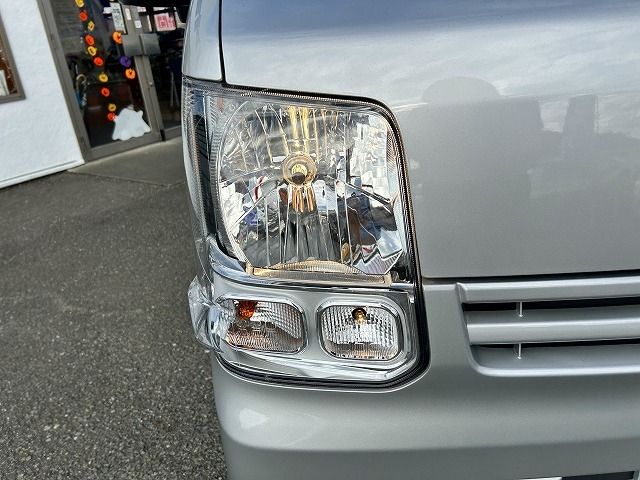 NISSAN CLIPPER VAN 2024 Image 31