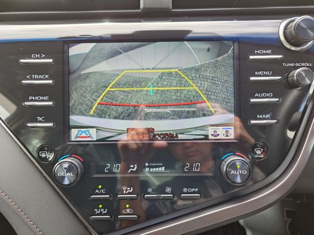 TOYOTA CAMRY HYBRID 2020 Image 31