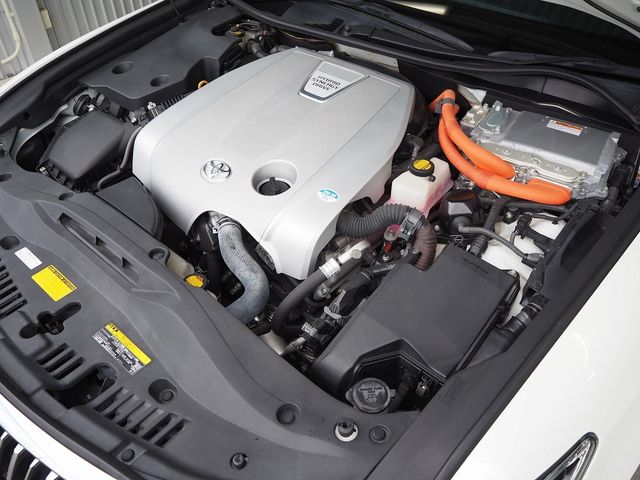 TOYOTA CROWN MAJESTA HYBRID 2014 Image 31