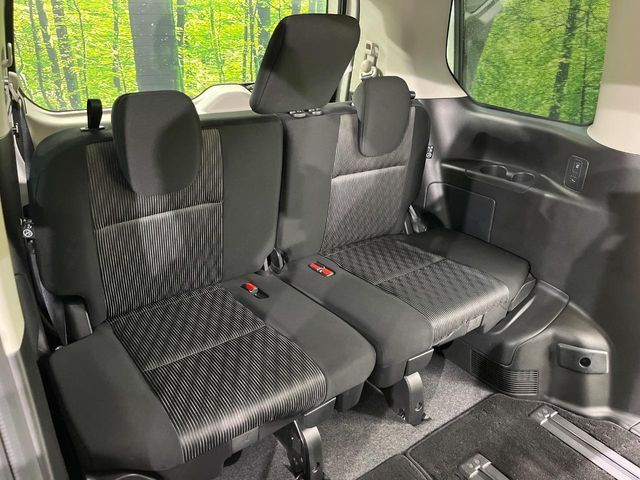 NISSAN SERENA  S-HYBRID 4WD 2019 Image 31