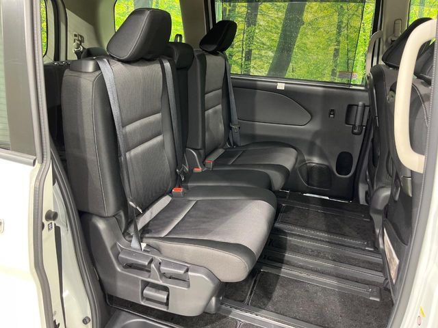 NISSAN SERENA  S-HYBRID 4WD 2019 Image 31