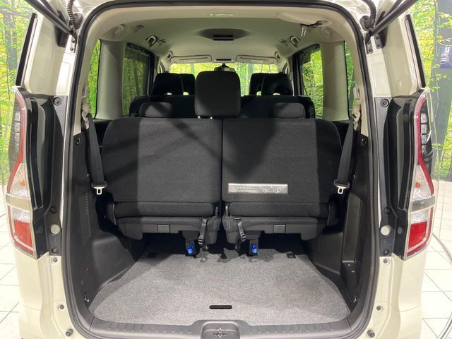 NISSAN SERENA  S-HYBRID 4WD 2019 Image 31