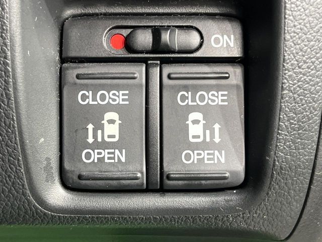 HONDA N BOX CUSTOM 2015 Image 31