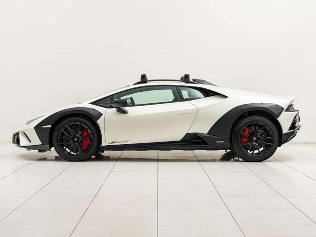 LAMBORGHINI HURACAN 2024 Image 31