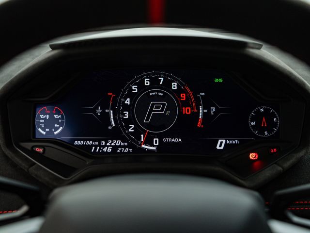 LAMBORGHINI HURACAN 2024 Image 31