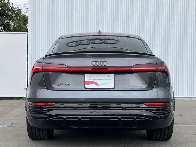 AUDI SQ8 E-TRON SPOR 2024 Image 31