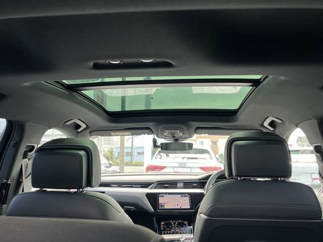 AUDI SQ8 E-TRON SPOR 2024 Image 31