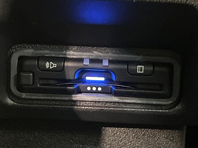 HONDA N BOX CUSTOM 2024 Image 31