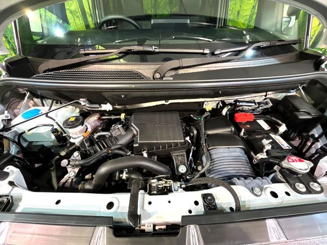 HONDA N BOX CUSTOM 2024 Image 31