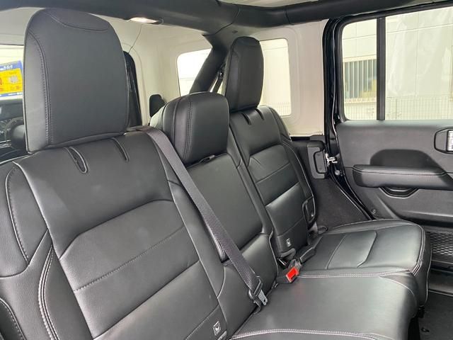 JEEP WRANGLER UNLIMI 2023 Image 31