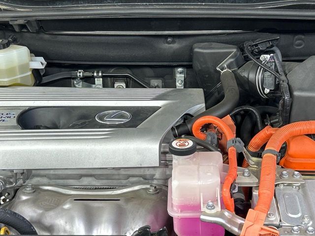 TOYOTA LEXUS NX300H 2018 Image 31