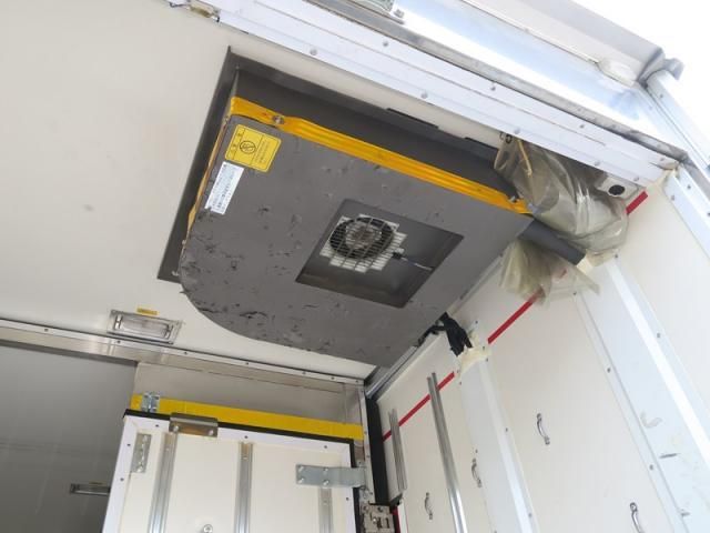 ISUZU ELF 2017 Image 31