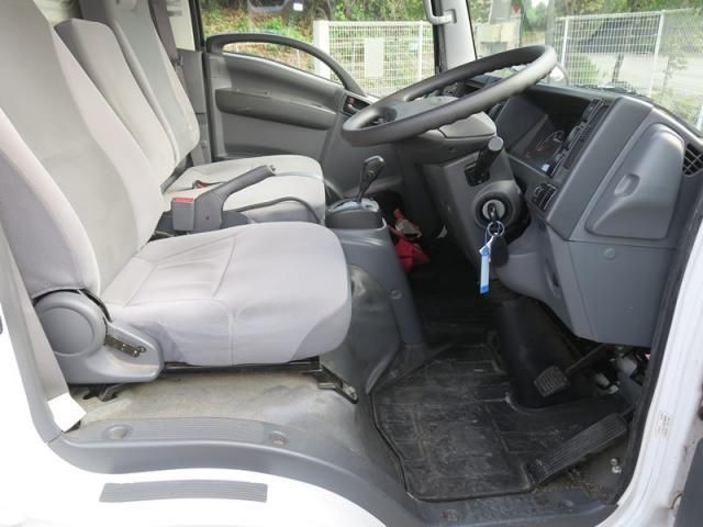 ISUZU ELF 2017 Image 31