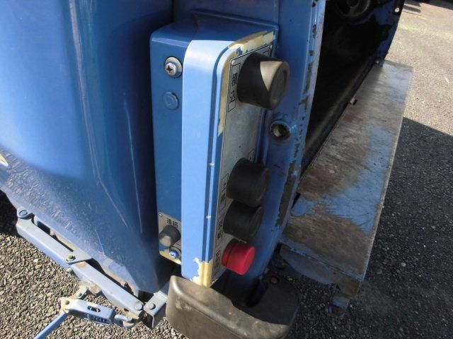 HINO DUTRO 2016 Image 31