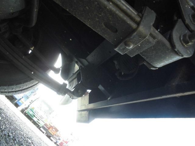 HINO DUTRO 2016 Image 31