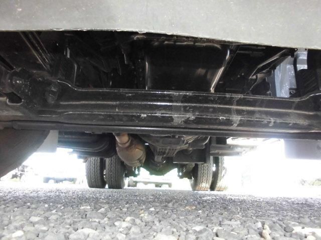 HINO DUTRO 2016 Image 31