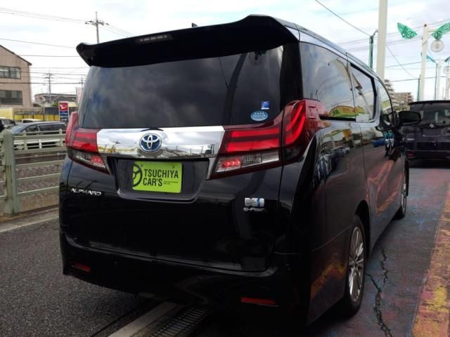 TOYOTA ALPHARD HYBRID 4WD 2017 Image 31