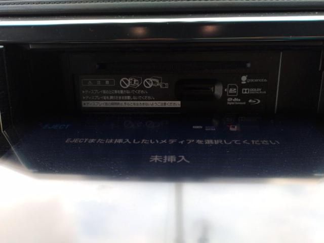 TOYOTA ALPHARD HYBRID 4WD 2017 Image 31