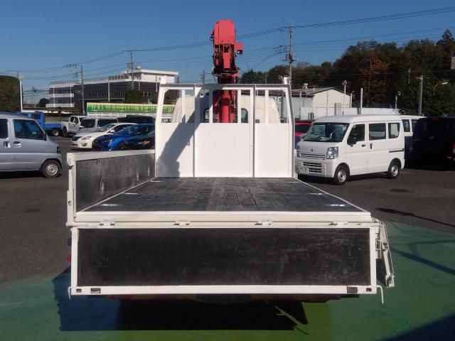 HINO DUTRO 2015 Image 31