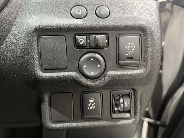 NISSAN NOTE 2013 Image 31