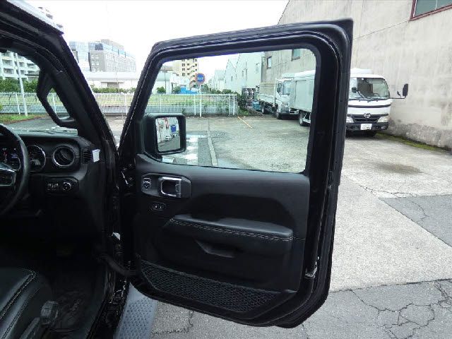 JEEP WRANGLER UNLIMI 2019 Image 31