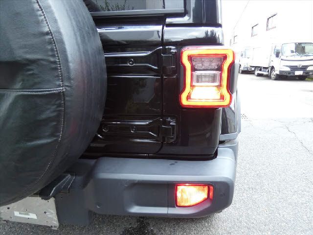 JEEP WRANGLER UNLIMI 2019 Image 31