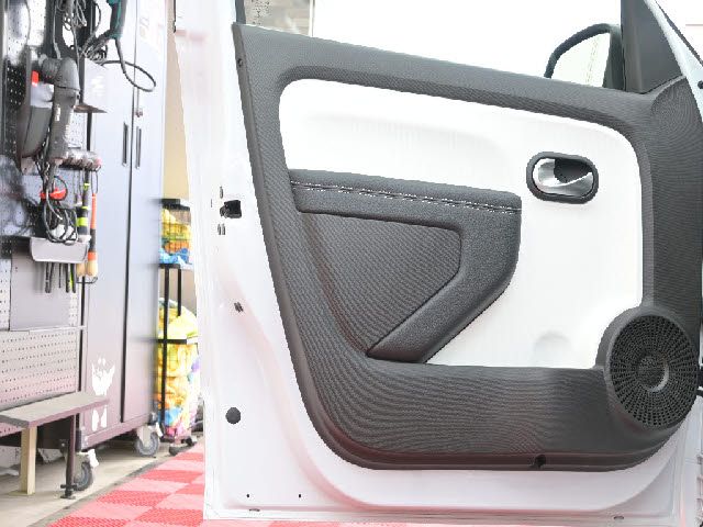 RENAULT TWINGO 2023 Image 31