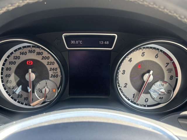 MERCEDES BENZ GLA CL 2015 Image 31